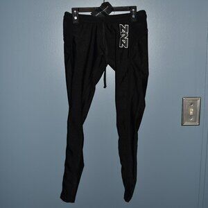 N2N tights size small,